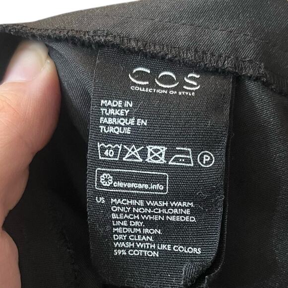 Cos Pleated Mini Dress Size 2 Fit And Flare Minimalist Classic Preppy V Neck - Picture 7 of 8